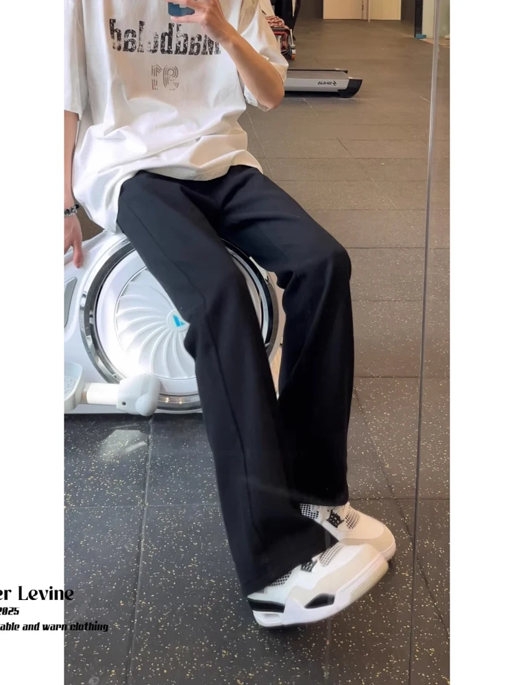 Белые мужские джинсы с высокой талией и широкими штанинами, летние тонкие брюки Cleanfit, свободный крой, американские прямые брюки с микро-расклешенными штанинами
Белые мужские джинсы с высокой талией и широкими штанинами, летние тонкие брюки Cleanfit, свободный крой, американские прямые брюки с микро-расклешенными штанинами