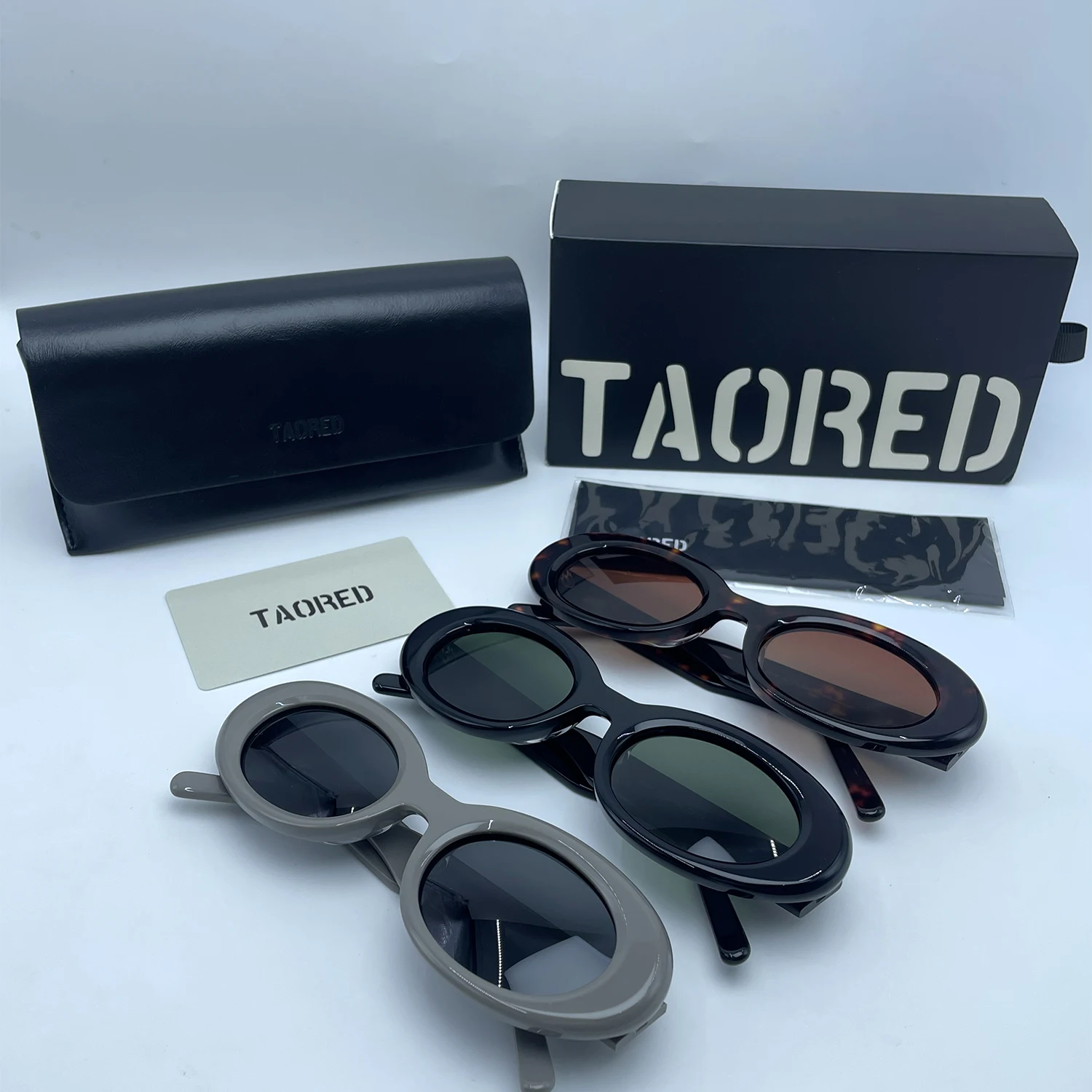 2025 новые модные модные женские солнцезащитные очки ручной работы из ацетата с футляром, уличные поляризационные солнцезащитные очки «кошачий глаз» UV400
2025 новые модные модные женские солнцезащитные очки ручной работы из ацетата с футляром, уличные поляризационные солнцезащитные очки «кошачий глаз» UV400