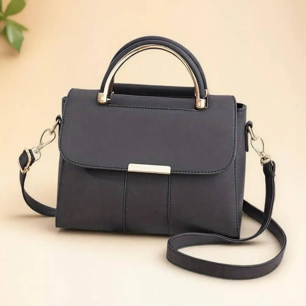 Waterproof PU Leather Crossbody Bag for Women, Adjustable Strap, Magnetic Closure, Lightweight, Casual Handbag
Waterproof PU Leather Crossbody Bag for Women, Adjustable Strap, Magnetic Closure, Lightweight, Casual Handbag