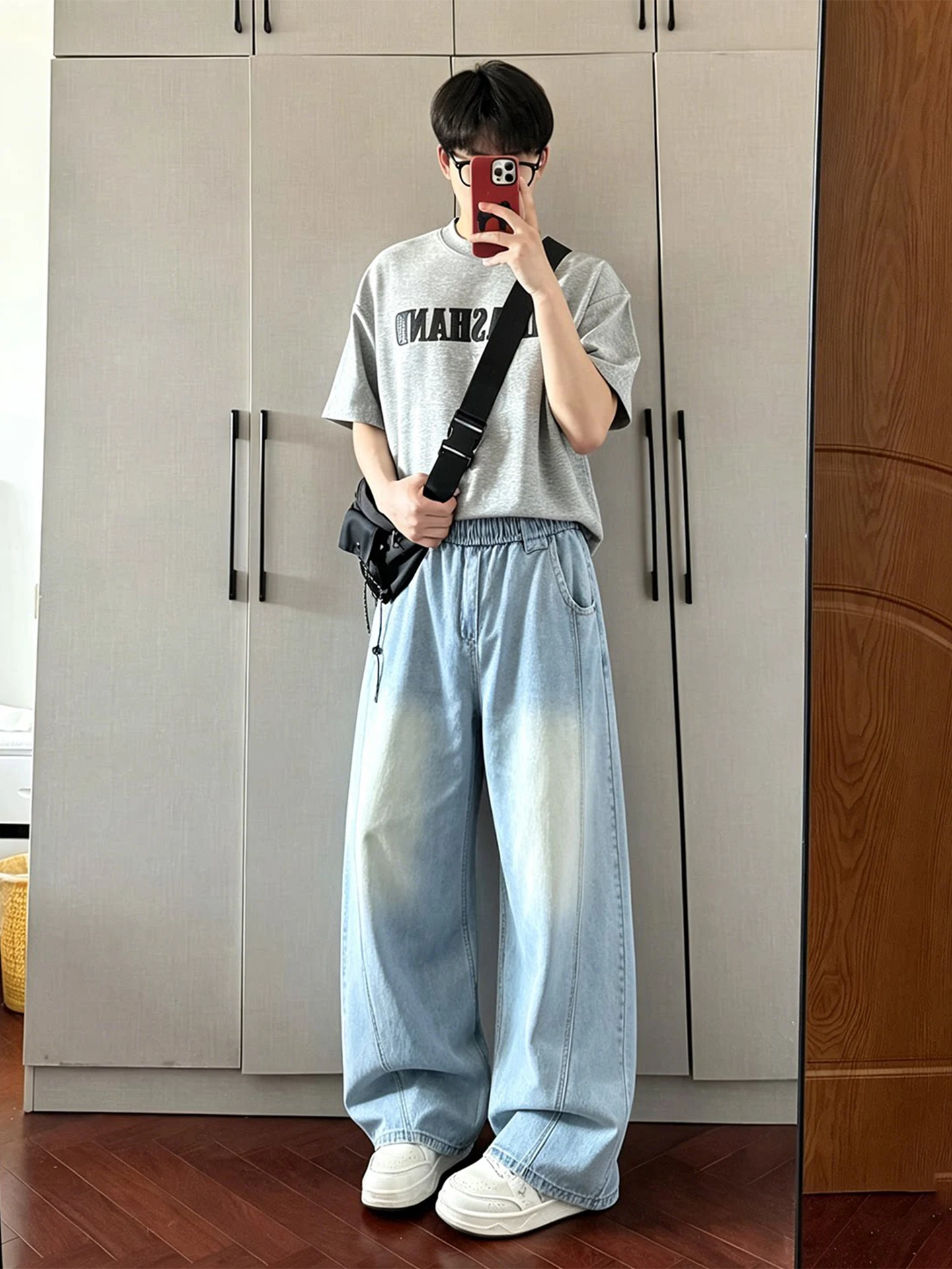 Light Blue Men's Rigid Ice Silk Denim Jeans Summer Thin Straight Leg Wide Leg Knife Pants Breathable Straight Cut Trousers
Light Blue Men's Rigid Ice Silk Denim Jeans Summer Thin Straight Leg Wide Leg Knife Pants Breathable Straight Cut Trousers