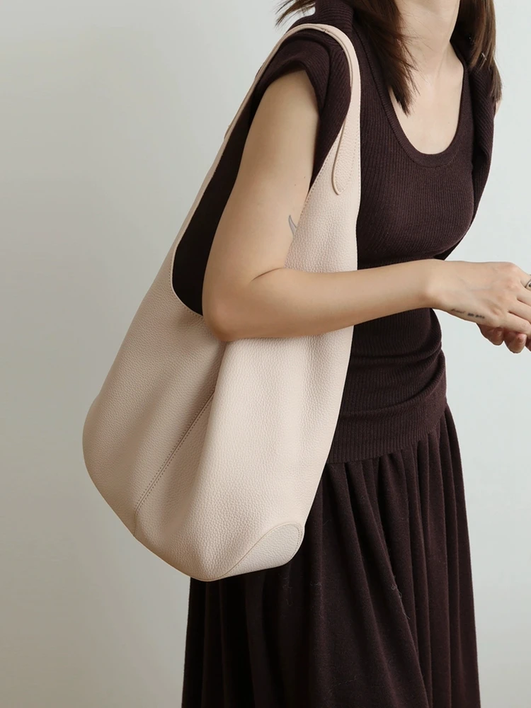 GENGWO синяя модная простая повседневная женская сумка из натуральной кожи \ сумка из натуральной яловой кожи, сумка через плечо, пригородная сумка
GENGWO синяя модная простая повседневная женская сумка из натуральной кожи \ сумка из натуральной яловой кожи, сумка через плечо, пригородная сумка