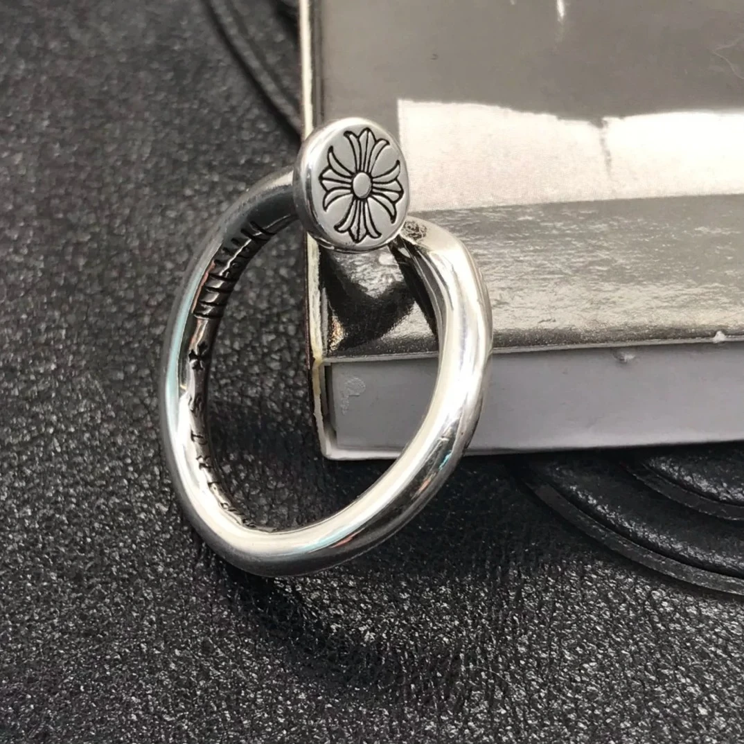 S925 Sterling Silver Retro Flat Head Nail Opening Ring Men's Ring Couple Ring Medieval Classic
S925 Sterling Silver Retro Flat Head Nail Opening Ring Men's Ring Couple Ring Medieval Classic