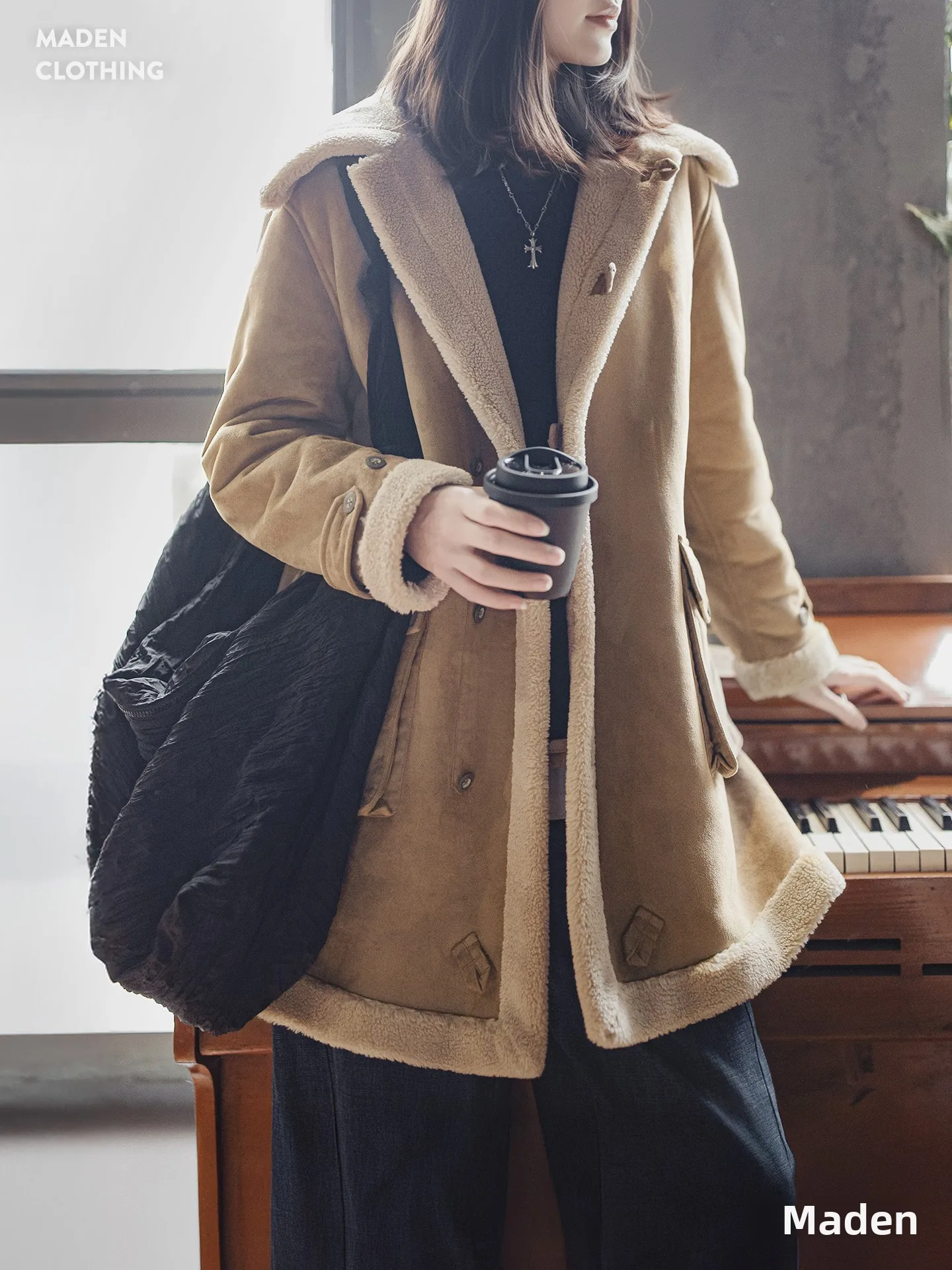 Maden Retro Barn Fur Leather Collar Mid-Length Thiened Cotton Jaet Women's Autumn Winter Coat Outerwear Comfortable Loose...
Maden Retro Barn Fur Leather Collar Mid-Length Thiened Cotton Jaet Women's Autumn Winter Coat Outerwear Comfortable Loose...