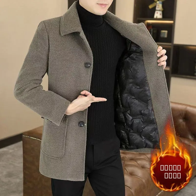Утепленное шерстяное пальто средней длины для мужчин: осенне-зимняя коллекция, высококачественное, модное, в стиле «Маленький аромат», теплое шерстяное верхнее пальто
Утепленное шерстяное пальто средней длины для мужчин: осенне-зимняя коллекция, высококачественное, модное, в стиле «Маленький аромат», теплое шерстяное верхнее пальто