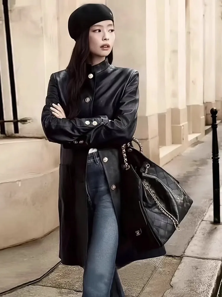 EXJR Jennie Stylish Black Leather Jacket Cool And Elegant Style Mid-Length Stand Collar Coat for Young Women Commute Wind
EXJR Jennie Stylish Black Leather Jacket Cool And Elegant Style Mid-Length Stand Collar Coat for Young Women Commute Wind