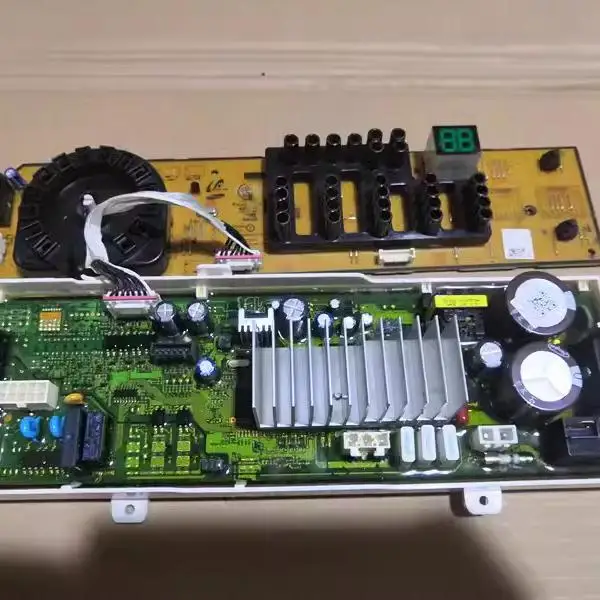 Applicable to Samsung drum washing machine WW70J3237KW/SC/80J3230GS/SC main board DC92-01782D/E/G
Applicable to Samsung drum washing machine WW70J3237KW/SC/80J3230GS/SC main board DC92-01782D/E/G