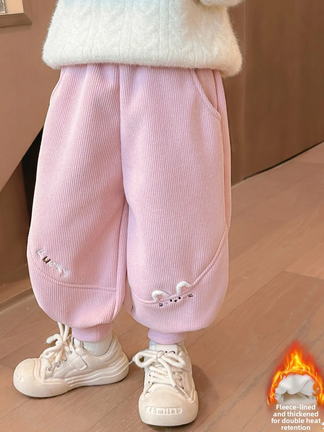 Брюки с принтом на подкладке для девочек, осень-зима, повседневные длинные брюки с высокой талией, бархатная теплая одежда для маленьких девочек
Брюки с принтом на подкладке для девочек, осень-зима, повседневные длинные брюки с высокой талией, бархатная теплая одежда для маленьких девочек