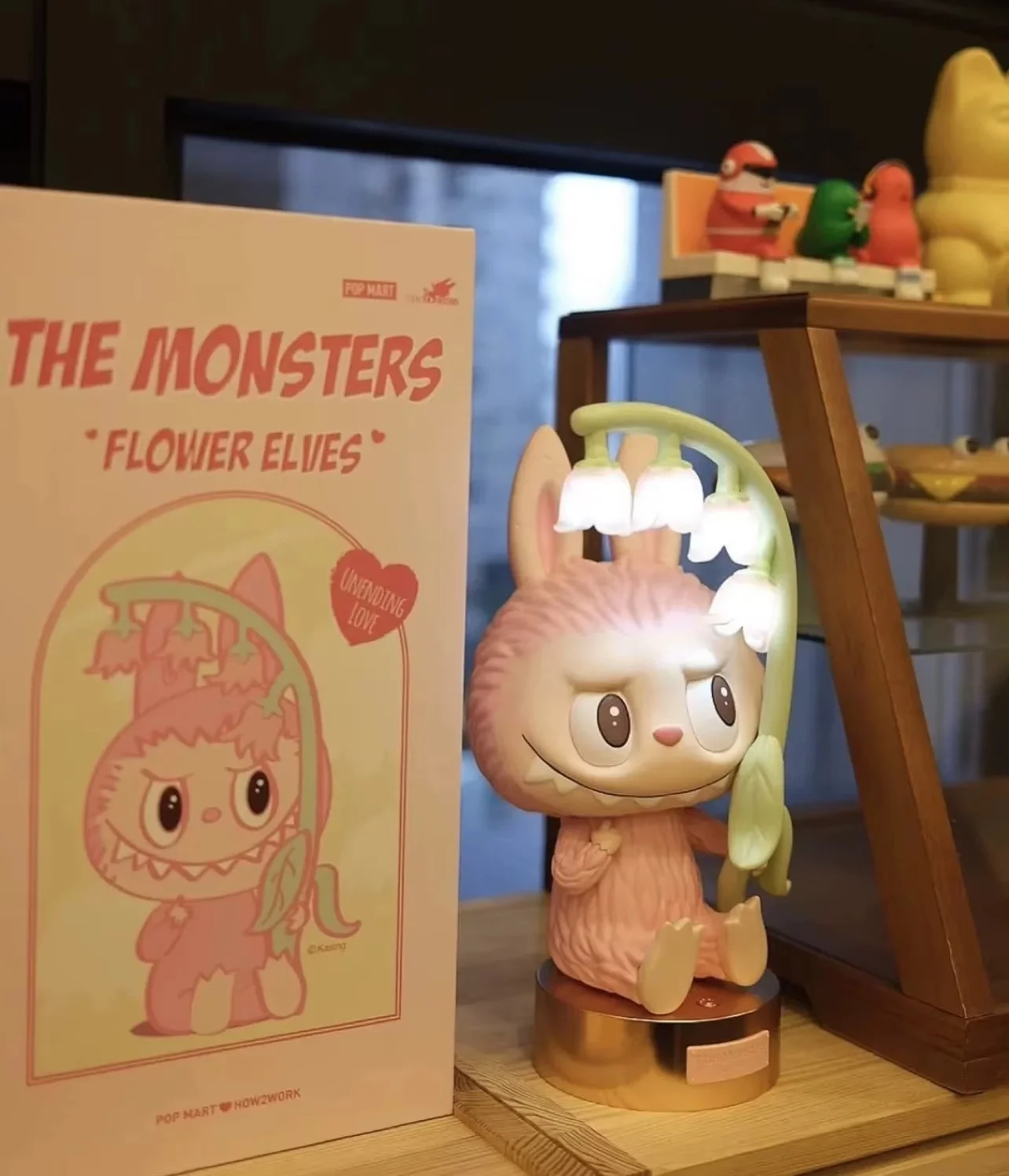 Labubu Abutilon Pictum Lamp The Monsters Flower Elves Unending Love Peripheral Labubu Decor Lamp Model Toys Valentine'S Day Gift
Labubu Abutilon Pictum Lamp The Monsters Flower Elves Unending Love Peripheral Labubu Decor Lamp Model Toys Valentine'S Day Gift