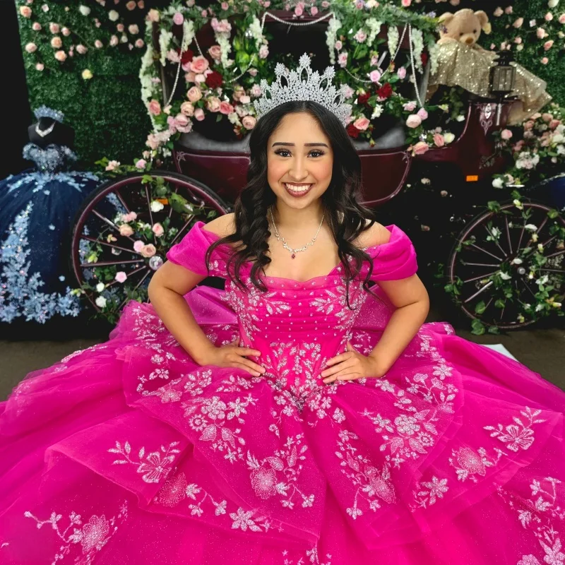 Pink Quinceanera Dress off-shoulder White Sequins Crystal Decal Layering Long tail Bow vestidos de 15 Quinceanera Customize
Pink Quinceanera Dress off-shoulder White Sequins Crystal Decal Layering Long tail Bow vestidos de 15 Quinceanera Customize