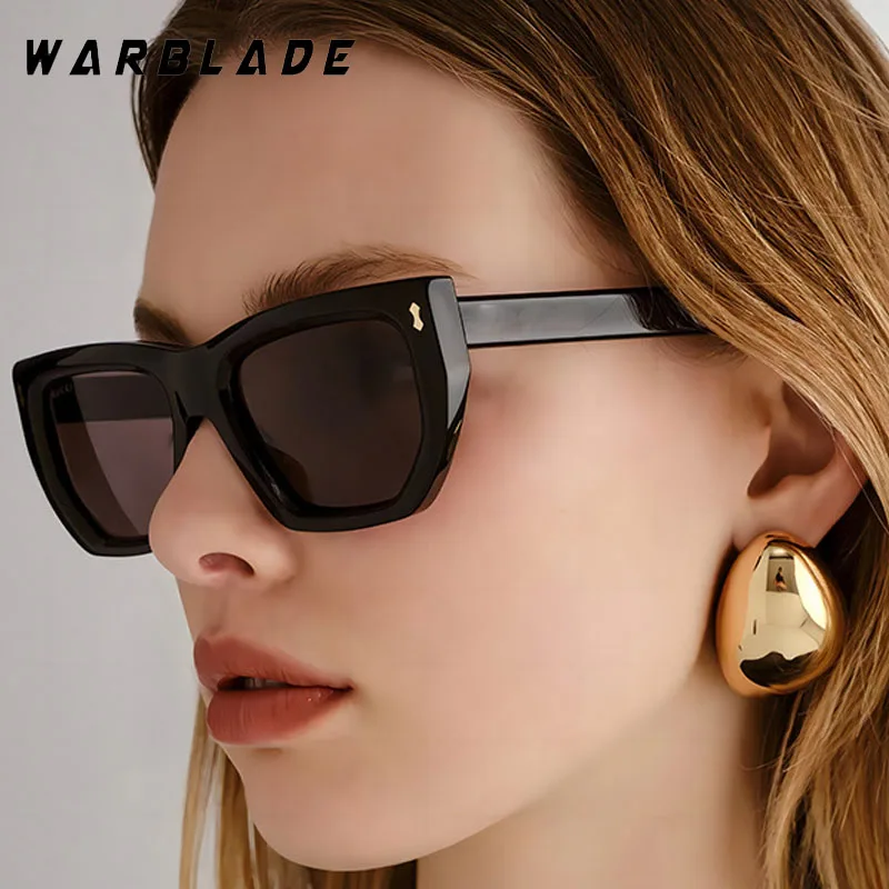 Vintage Rivets Decorate Big Square Frame Women's Sunglasses Luxury Design Men Sunglass Outdoor Summer Traveling Eyewear UV400
Vintage Rivets Decorate Big Square Frame Women's Sunglasses Luxury Design Men Sunglass Outdoor Summer Traveling Eyewear UV400