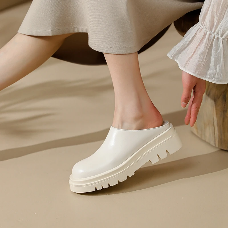 Women's new summer genuine leather cowhide round toe thick soled high heels with toe caps, Mueller shoes, fashion slippers
Women's new summer genuine leather cowhide round toe thick soled high heels with toe caps, Mueller shoes, fashion slippers