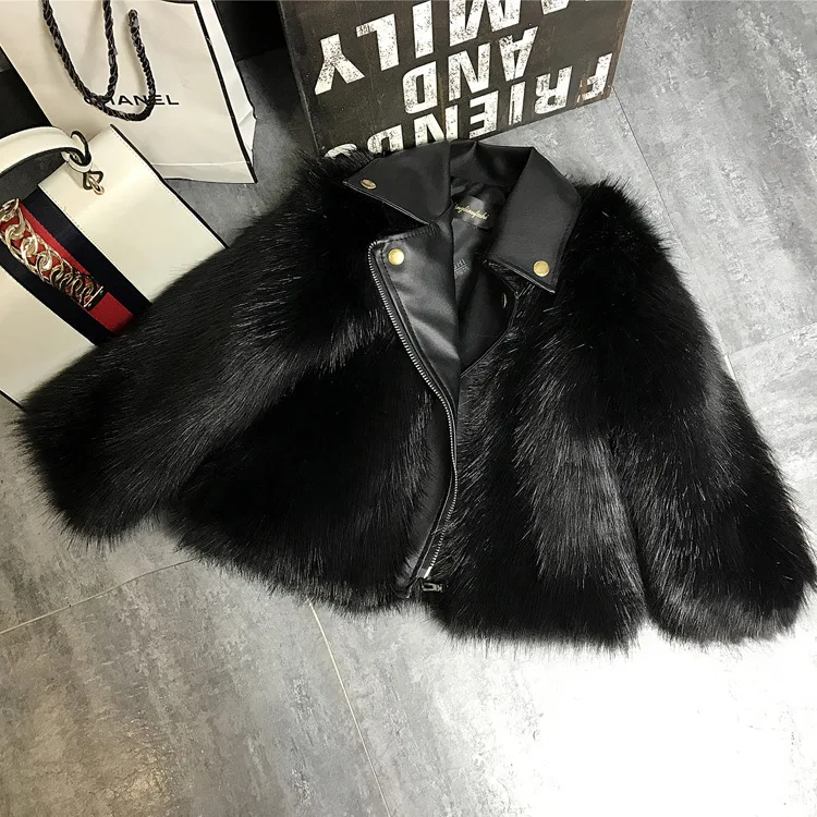 Children Faux Fur Coats Solid Fur Jackets Zipper Turn Down Collar Long Sleeve Thick Warm Fur Loose Fit Casual 2025 Autumn Winter
Children Faux Fur Coats Solid Fur Jackets Zipper Turn Down Collar Long Sleeve Thick Warm Fur Loose Fit Casual 2025 Autumn Winter