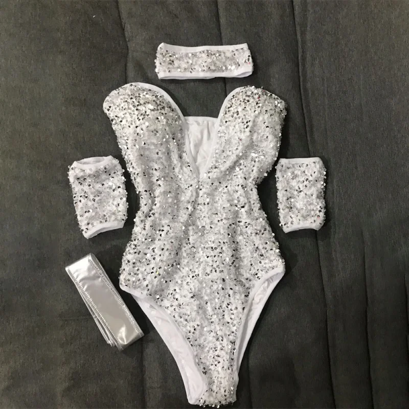 Nightclub Singer GOGO Dance DS Performance Dress Bar Festival Atmosphere Stage Performance Dress Red Suit Set
Nightclub Singer GOGO Dance DS Performance Dress Bar Festival Atmosphere Stage Performance Dress Red Suit Set
