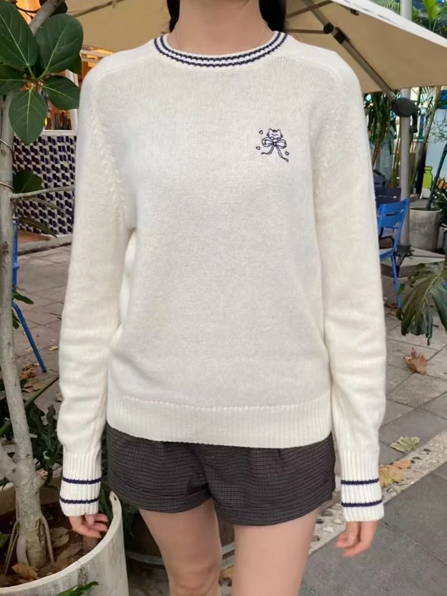 Kitty With Bow Embroidery Sweaters Woman Autumn Contrast Color O-neck Long Sleeve Sweet Cute Knitted Pullover Jumpers Y2k Top
Kitty With Bow Embroidery Sweaters Woman Autumn Contrast Color O-neck Long Sleeve Sweet Cute Knitted Pullover Jumpers Y2k Top