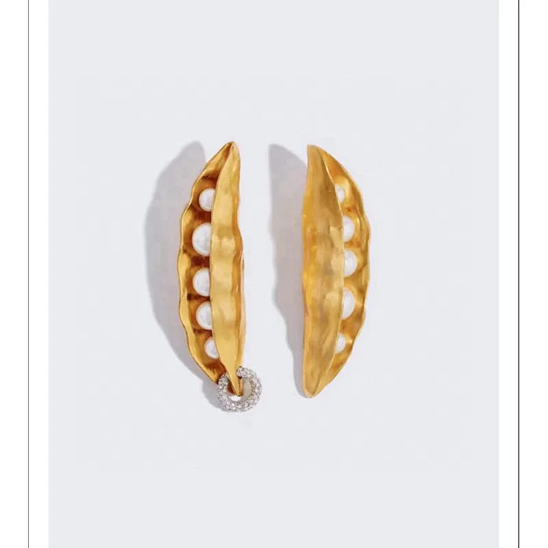 Europe Fashion Gold Silver Pea Pearl Luxury Earrings Woman Designer Party Jewelry Trend
Europe Fashion Gold Silver Pea Pearl Luxury Earrings Woman Designer Party Jewelry Trend