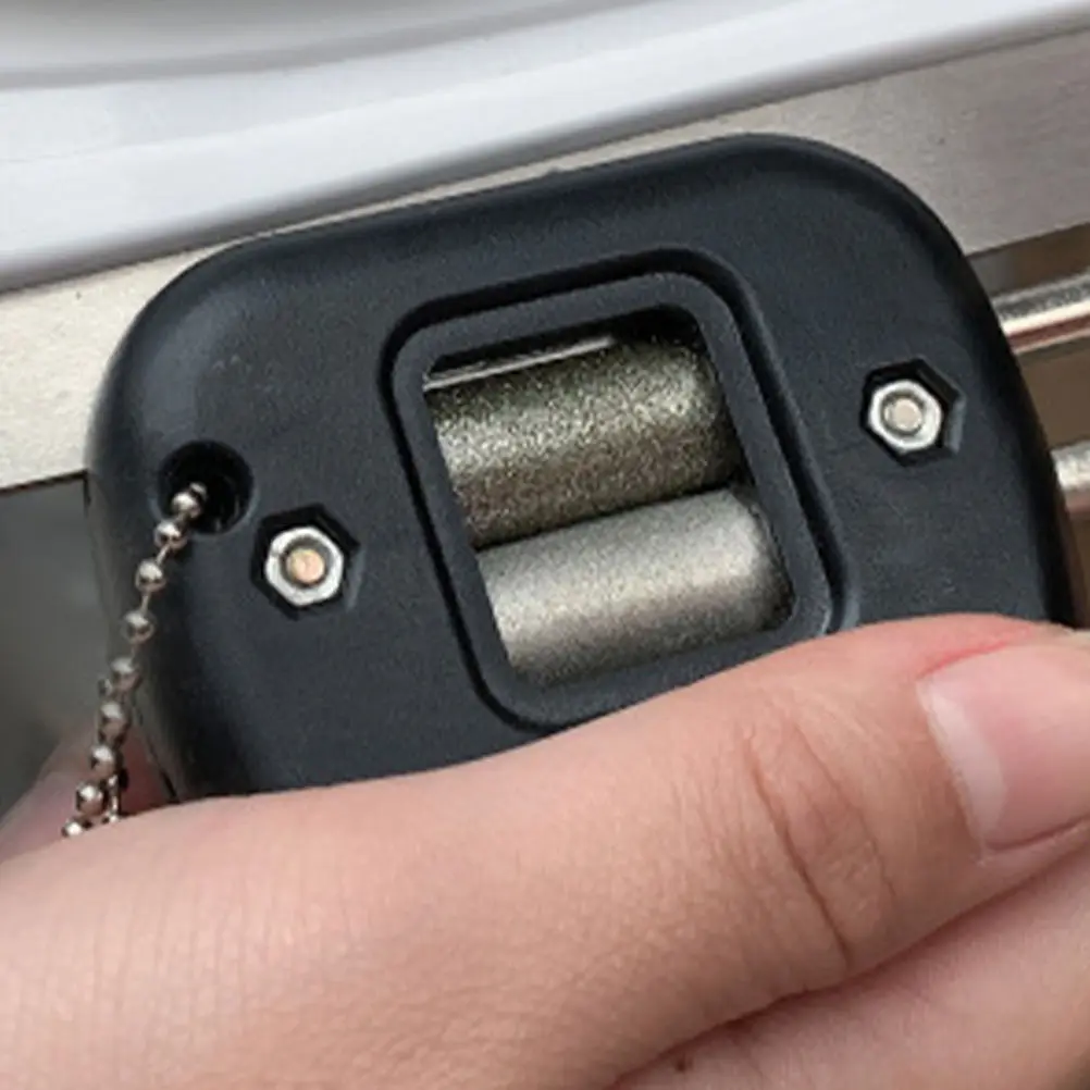 Blades Ice Hockey Shoes Adjustable Screw Skate Supply Portable Black Small Team Sports Ice Skate Grindstone Supply
Blades Ice Hockey Shoes Adjustable Screw Skate Supply Portable Black Small Team Sports Ice Skate Grindstone Supply