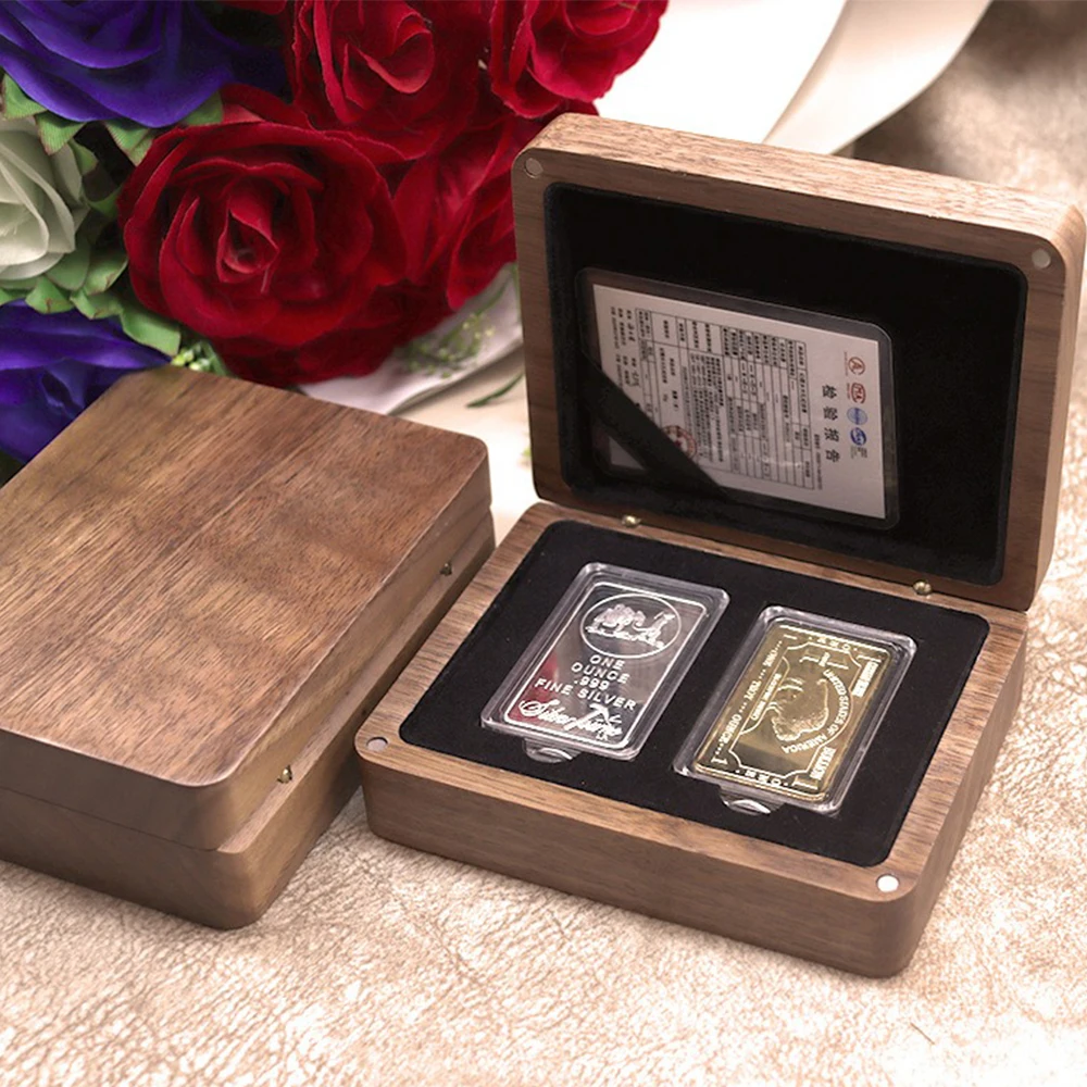 Solid Wood Commemorative Badge Gift Collection Box Flip Cover Magnetic Attraction Certificate Holder Suit Gold Bar Storage Box
Solid Wood Commemorative Badge Gift Collection Box Flip Cover Magnetic Attraction Certificate Holder Suit Gold Bar Storage Box