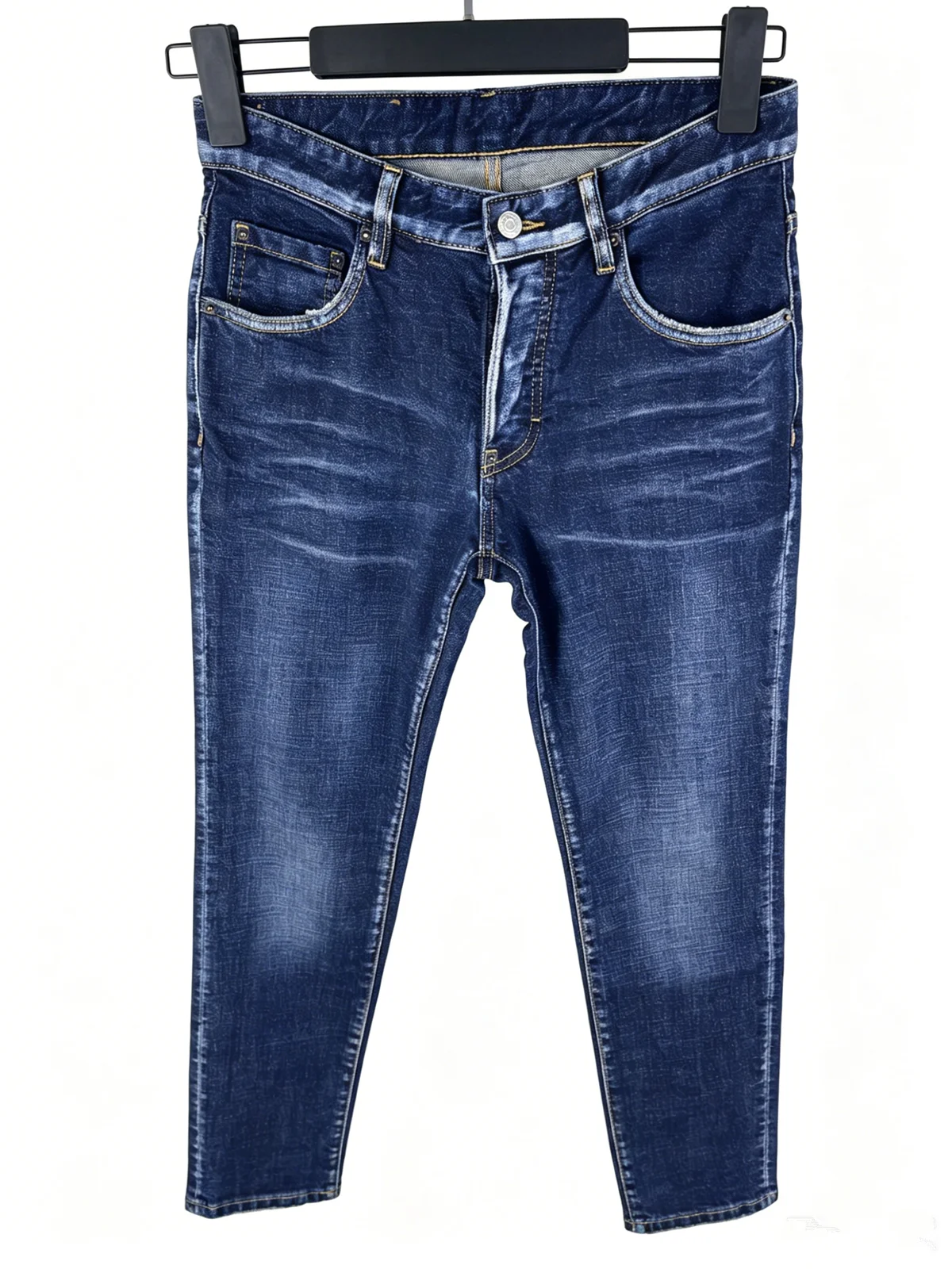 6057 Four Seasons New Men's Jeans Fashion Trend Slim-fit Ripped Patch Heavy-duty Dressed Blue Jeans
6057 Four Seasons New Men's Jeans Fashion Trend Slim-fit Ripped Patch Heavy-duty Dressed Blue Jeans
