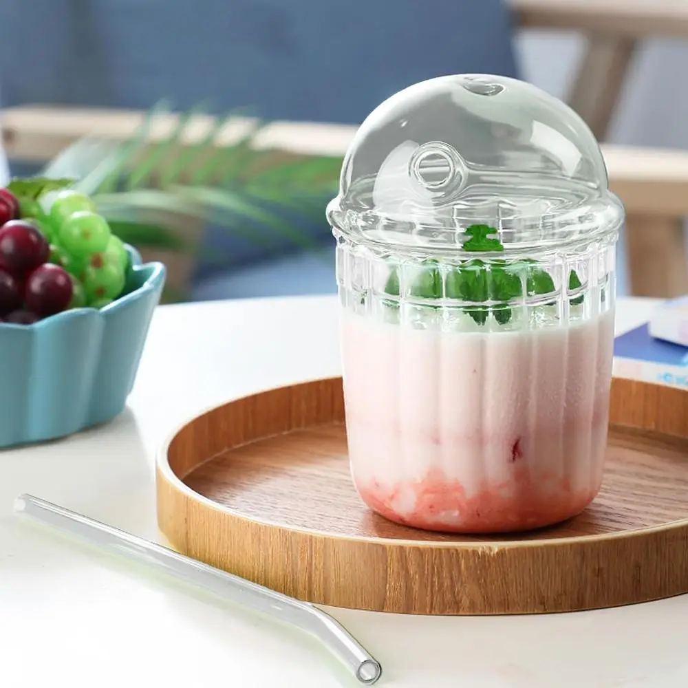 Fashion Clear Glass Straw Cup Stripe Pattern Dome Lid Milk Tea Cup Wide Mouth Heat-resistant Drinking Cup Milk
Fashion Clear Glass Straw Cup Stripe Pattern Dome Lid Milk Tea Cup Wide Mouth Heat-resistant Drinking Cup Milk