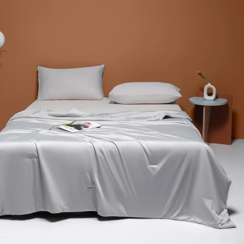 Cooling Blanket for Summer Lightweight Silky Air Conditioner Quilt Breathable Nap Blanket Single Double Cold Bed Blankets 름이불패드
Cooling Blanket for Summer Lightweight Silky Air Conditioner Quilt Breathable Nap Blanket Single Double Cold Bed Blankets 름이불패드