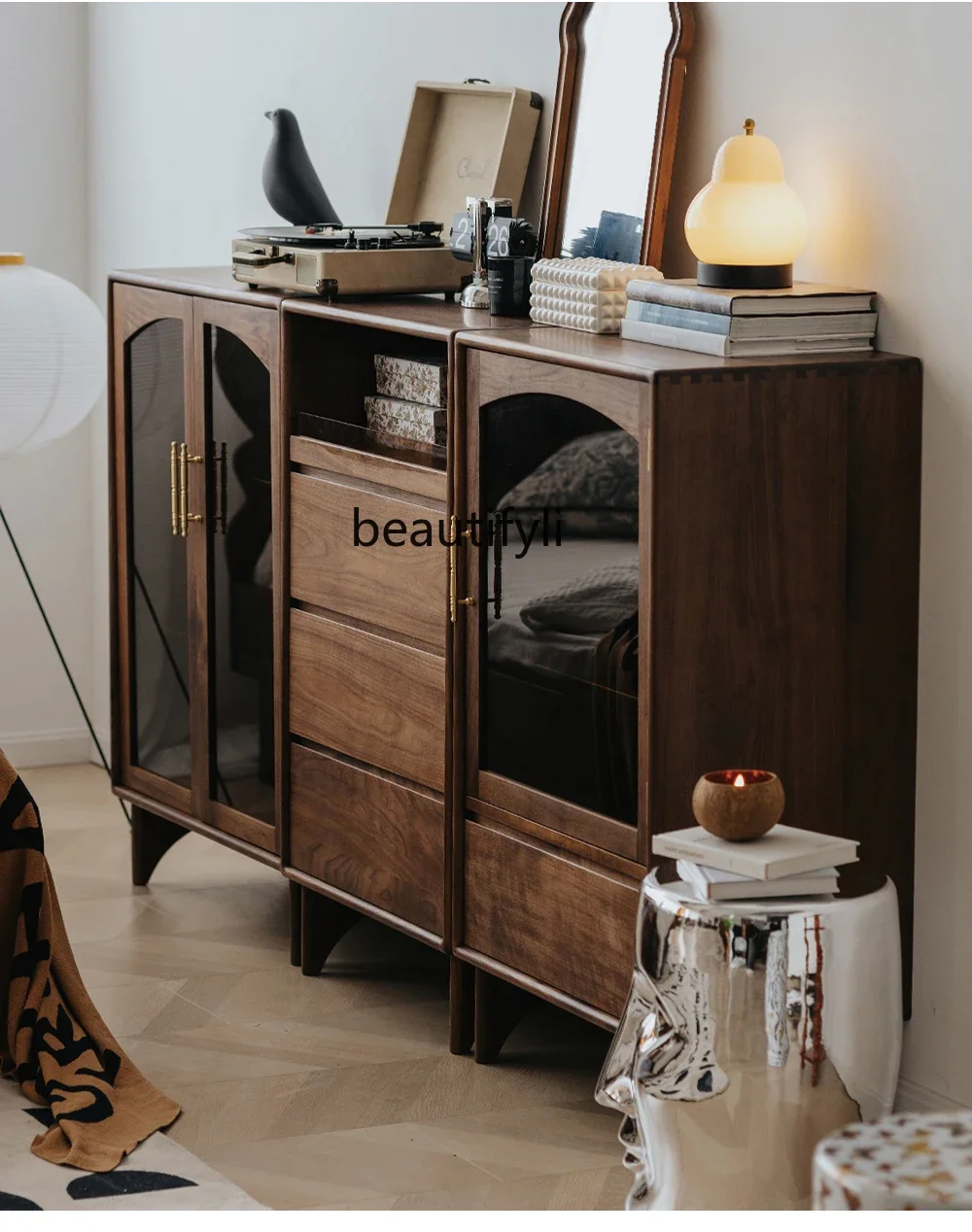 Asmt59 Винтажный комод из массива дерева черного ореха, шкаф для хранения в гостиной, спальни, домашнего использования, комод с тремя ящиками, сторона телевизора
Asmt59 Винтажный комод из массива дерева черного ореха, шкаф для хранения в гостиной, спальни, домашнего использования, комод с тремя ящиками, сторона телевизора