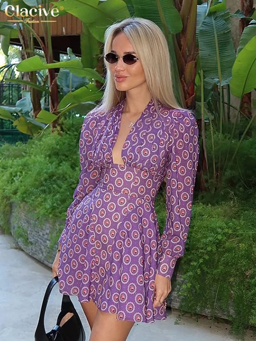 Clacive Sexy Loose Print Women's Dress 2025 Fashion V-Neck Long Sleeve Mini Dresses Elegant High Waist Pleated Female Dress
Clacive Sexy Loose Print Women's Dress 2025 Fashion V-Neck Long Sleeve Mini Dresses Elegant High Waist Pleated Female Dress