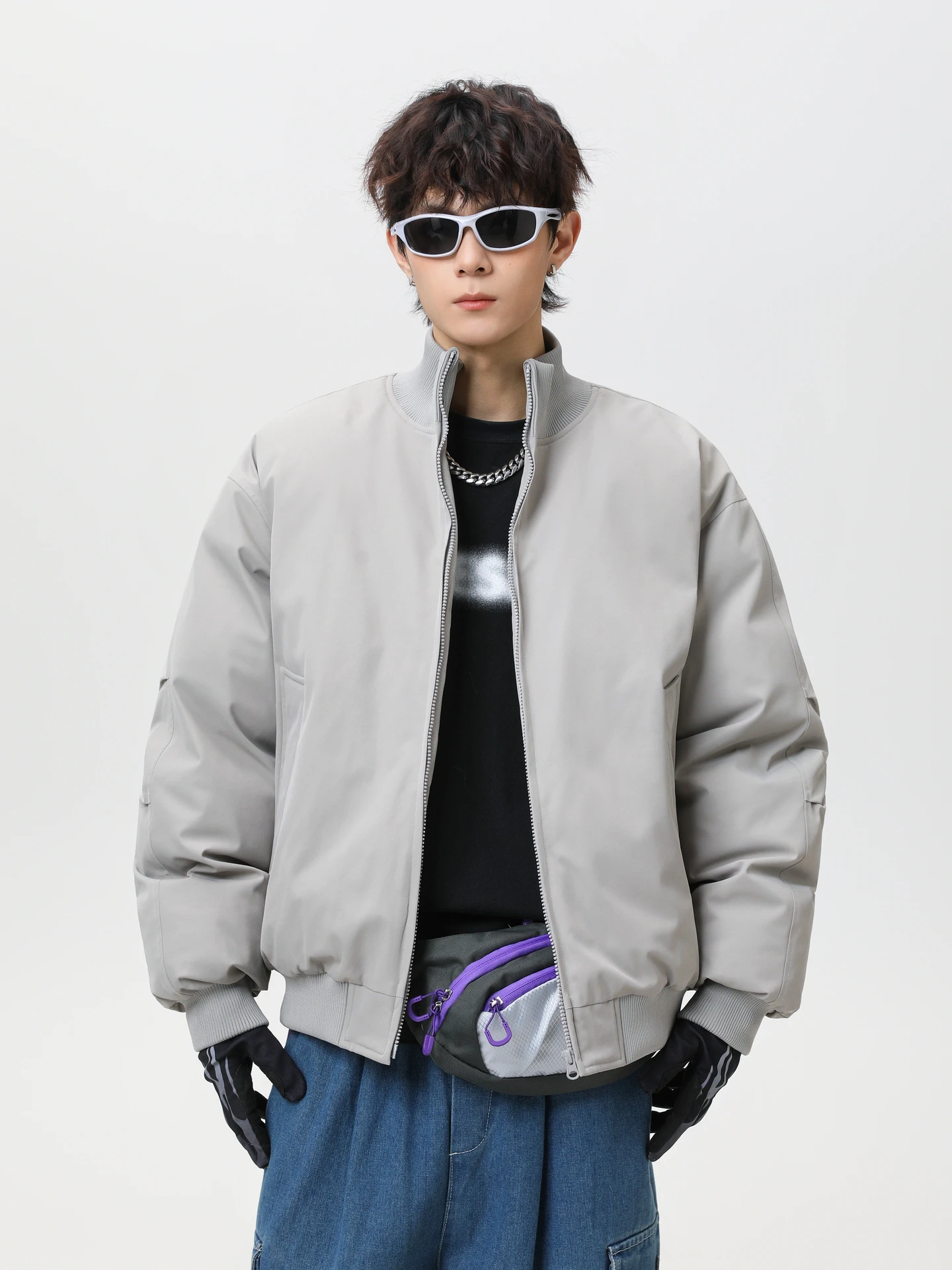 Теплая хлопковая куртка в стиле ретро для мужчин, американский стиль, приталенный крой, воротник-стойка, молодежная модная брендовая верхняя одежда из полиэфирного волокна
Теплая хлопковая куртка в стиле ретро для мужчин, американский стиль, приталенный крой, воротник-стойка, молодежная модная брендовая верхняя одежда из полиэфирного волокна