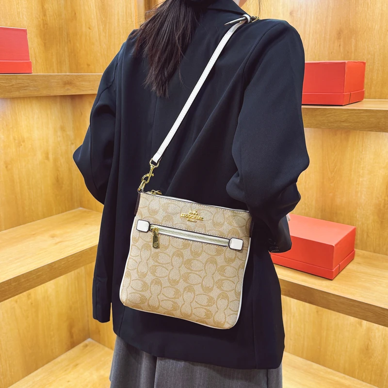 Stylish Women's Crossbody Bag, Fashionable Leather Shoulder Messenger Bag From Luxury Brand Famous Designer Handbags
Stylish Women's Crossbody Bag, Fashionable Leather Shoulder Messenger Bag From Luxury Brand Famous Designer Handbags