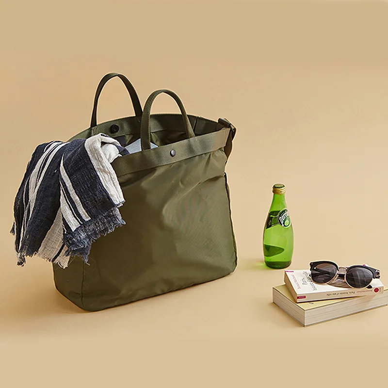 2023 New Leisure Handheld Luggage Bag Portable Large Capacity Outdoor Fitness Travel Bag Storage Travel Shopping Bag
2023 New Leisure Handheld Luggage Bag Portable Large Capacity Outdoor Fitness Travel Bag Storage Travel Shopping Bag