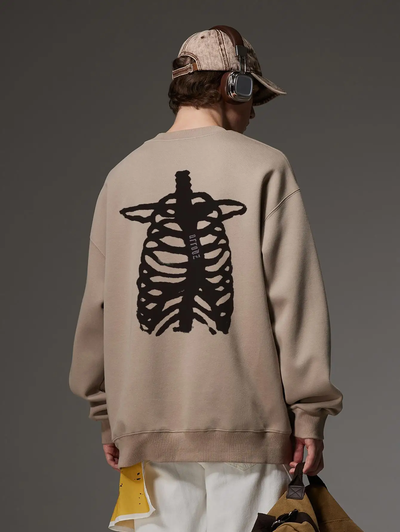 Gothic Style Skeleton Print Mens Sweatshirts Loose Y2k Hip Hop Streetwear Pullovers Autumn New Male Hoodies Harajuku Top
Gothic Style Skeleton Print Mens Sweatshirts Loose Y2k Hip Hop Streetwear Pullovers Autumn New Male Hoodies Harajuku Top