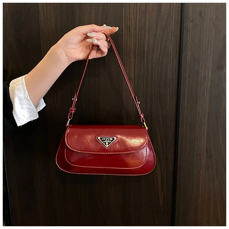 New 2025 Spring Magnetic Buckle-Equipped PU Shoulder Bag - Stylish & Practical, Great for Travel Adventures, Picnics & Shopping
New 2025 Spring Magnetic Buckle-Equipped PU Shoulder Bag - Stylish & Practical, Great for Travel Adventures, Picnics & Shopping