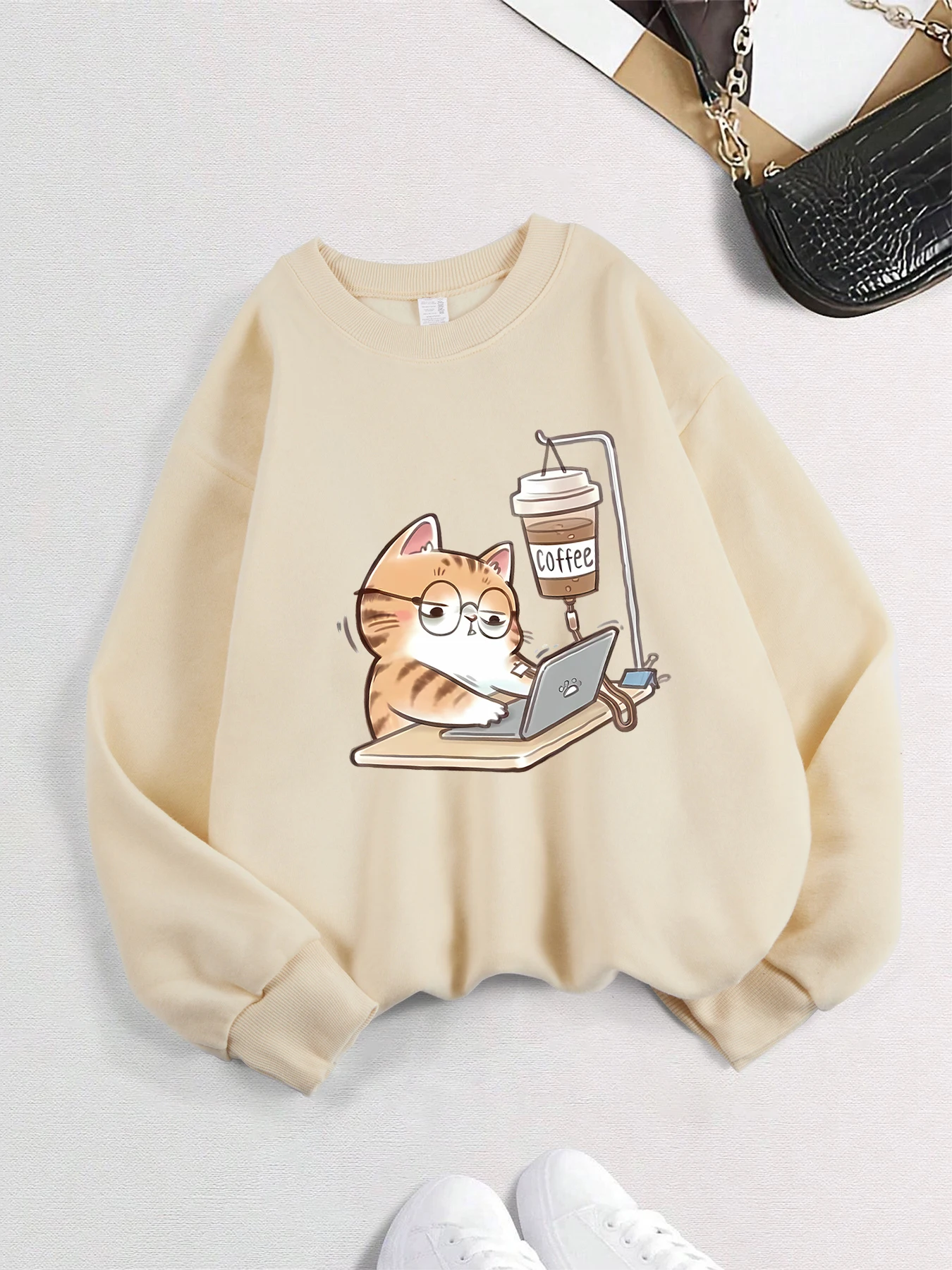 Рабочие кошки, которые не могут сделать без кофейных принтов, толстовки, женские базовые повседневные пуловеры, осенне-зимняя толстовка с капюшоном, флисовая повседневная одежда
Рабочие кошки, которые не могут сделать без кофейных принтов, толстовки, женские базовые повседневные пуловеры, осенне-зимняя толстовка с капюшоном, флисовая повседневная одежда