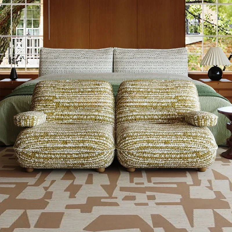 cotton and linen fabric leisure chair, light luxury living room bedroom, sofa single chair 
cotton and linen fabric leisure chair, light luxury living room bedroom, sofa single chair