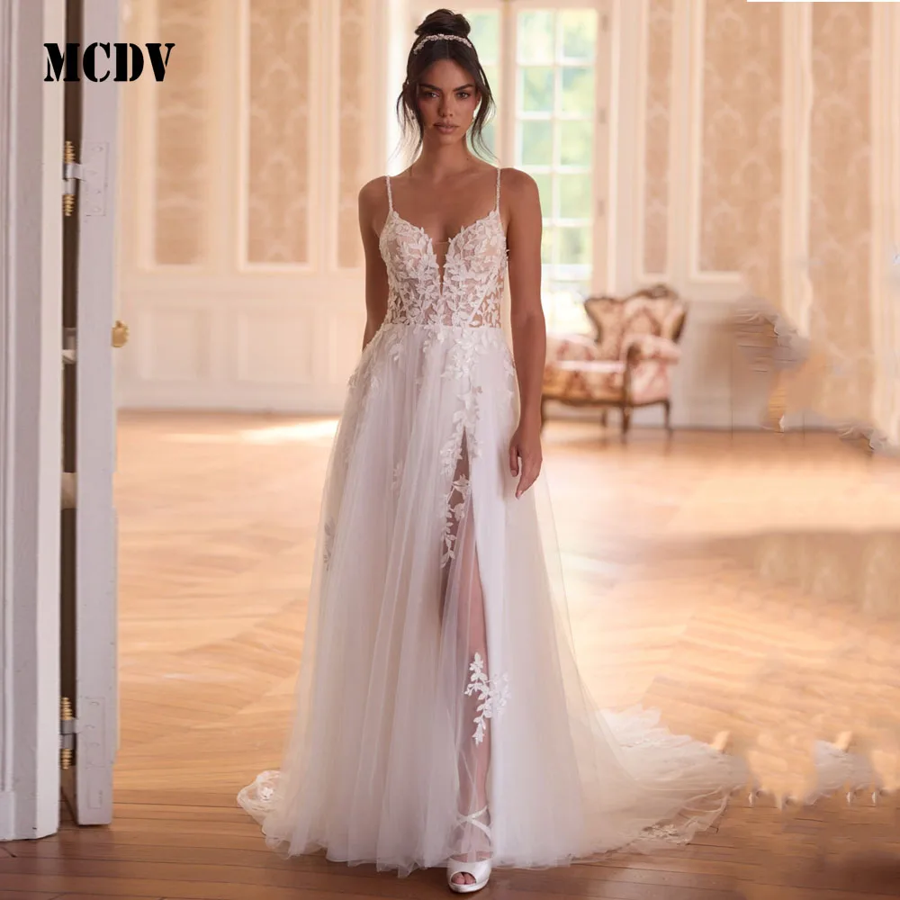MCDV Boho Wedding Dress Woman Bride V-neckline Spaghetti Straps Lace Appliques Sweep Train Vestidos De Novia Boda Customised
MCDV Boho Wedding Dress Woman Bride V-neckline Spaghetti Straps Lace Appliques Sweep Train Vestidos De Novia Boda Customised