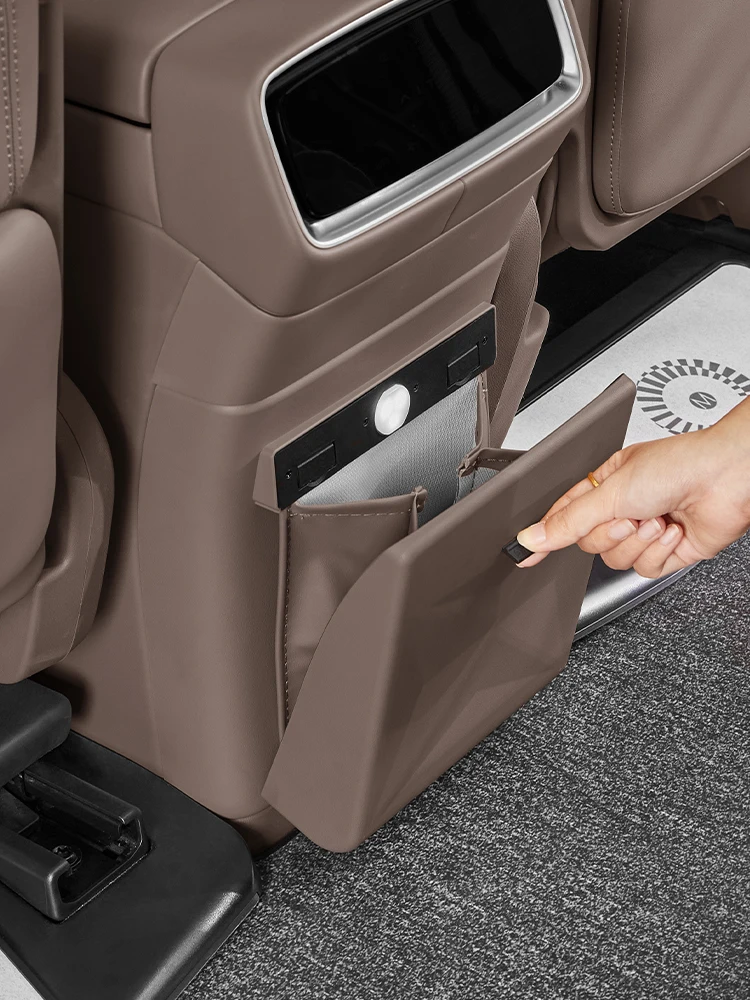 Suitable for Wenjie M9 rear refrigerator anti-kick cover trash bag can original car color car interior accessories modification
Suitable for Wenjie M9 rear refrigerator anti-kick cover trash bag can original car color car interior accessories modification