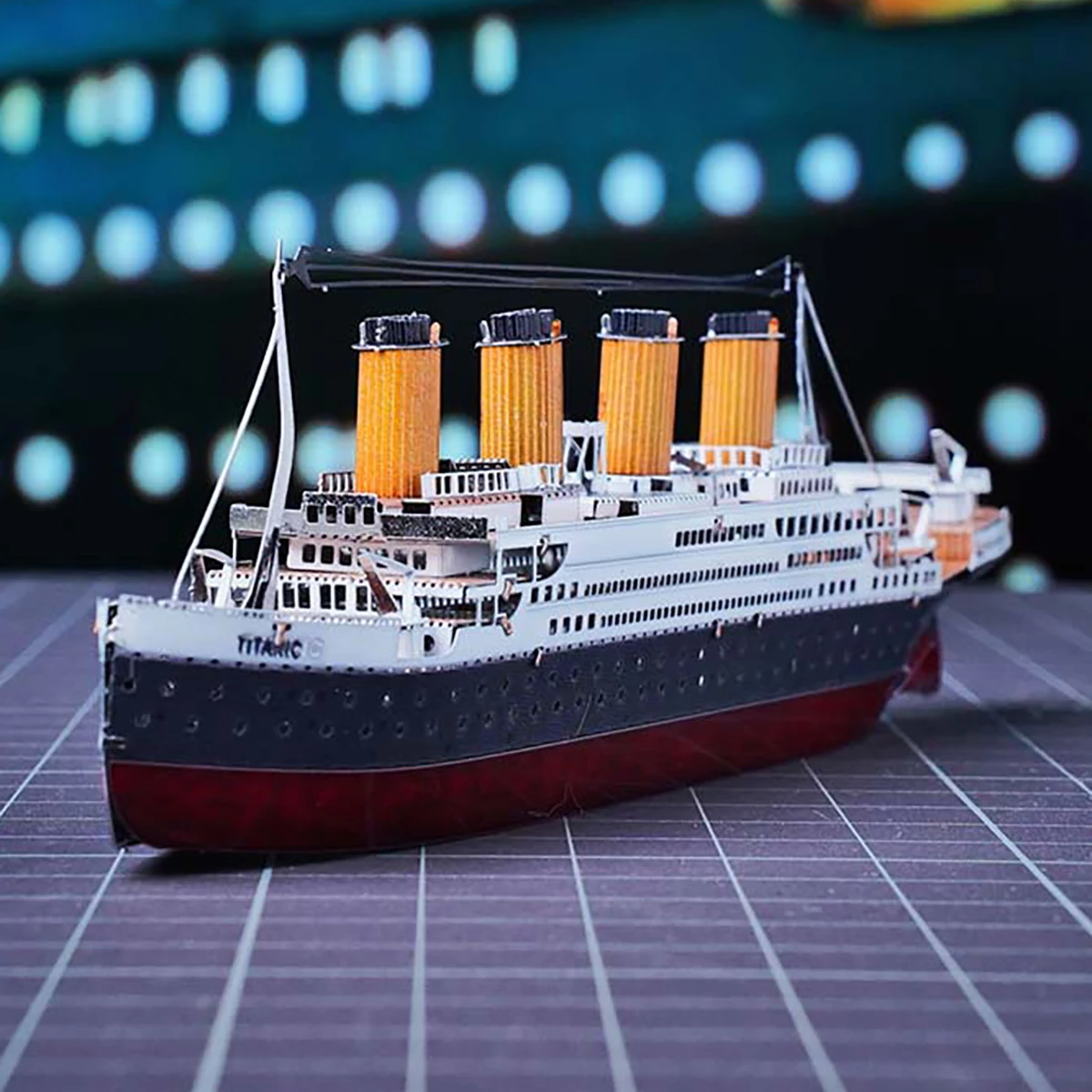Titanic 3D Metal Puzzles For Adults Kids DIY Mecha Model Kits Blocks Fighter Model Kit Brain Teaser Puzzle Fidget Toys
Titanic 3D Metal Puzzles For Adults Kids DIY Mecha Model Kits Blocks Fighter Model Kit Brain Teaser Puzzle Fidget Toys