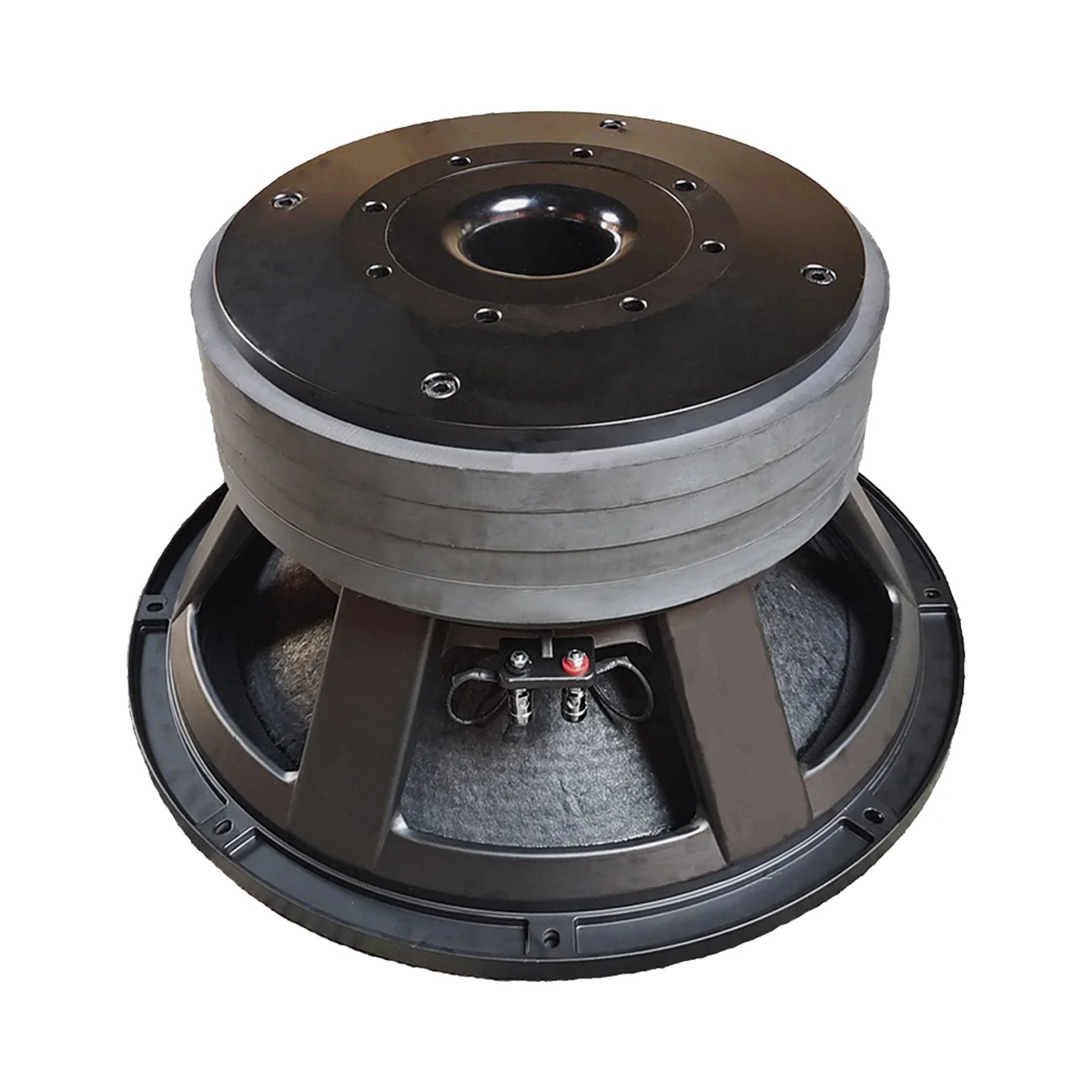 Woofer Speaker 18 Inch Aluminum Frame 330*4 Magnetic 152 Core 8Ω 3000W Professional Audio Speakers
Woofer Speaker 18 Inch Aluminum Frame 330*4 Magnetic 152 Core 8Ω 3000W Professional Audio Speakers