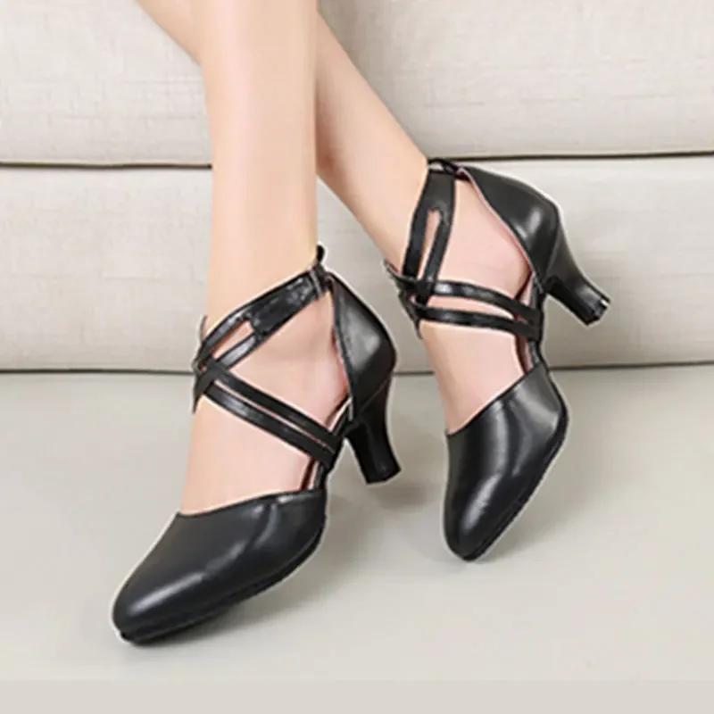 Ballroom Dance Shoes Women Black Closed Toe Modern Dance Shoes Mid Heel Soft Sole Latin Salsa Tango Shoes
Ballroom Dance Shoes Women Black Closed Toe Modern Dance Shoes Mid Heel Soft Sole Latin Salsa Tango Shoes