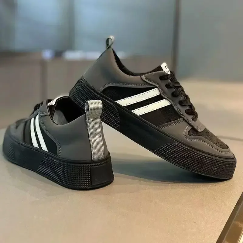 New Design Fashion Casual Sneakers Outdoor Lace Up Sneakers for Men Comfortable Versatile Sport Shoes Vulcanize Shoes
New Design Fashion Casual Sneakers Outdoor Lace Up Sneakers for Men Comfortable Versatile Sport Shoes Vulcanize Shoes