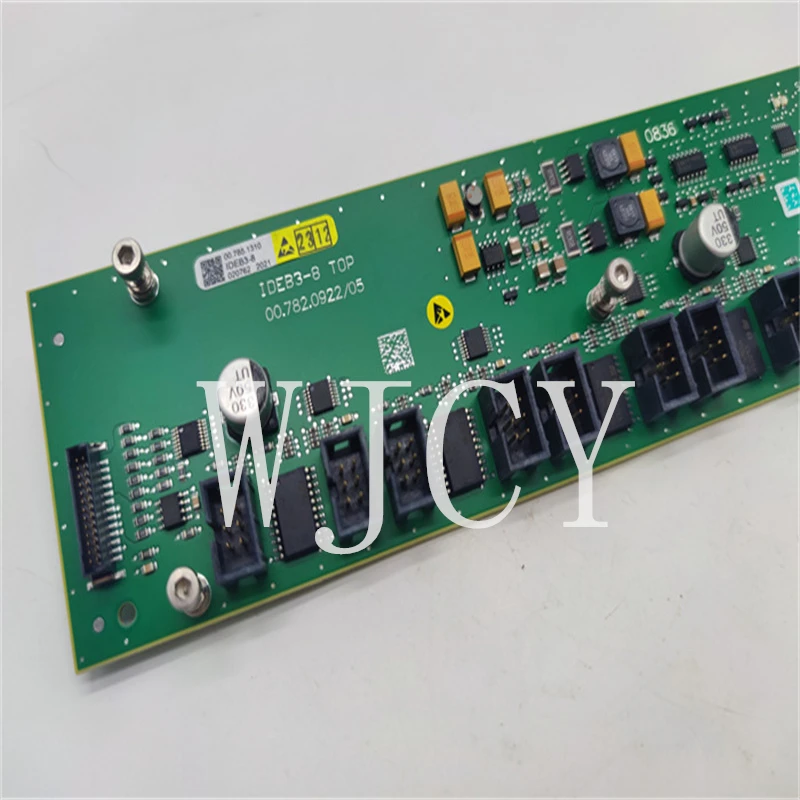 Free Shipping 1 PCS 00.779.2127 00.782.0922 Flat Modulde IDEB3-8 Circuit Board ForSM102 CD102 SM74 CD74 Printing Machine Parts C
Free Shipping 1 PCS 00.779.2127 00.782.0922 Flat Modulde IDEB3-8 Circuit Board ForSM102 CD102 SM74 CD74 Printing Machine Parts C
