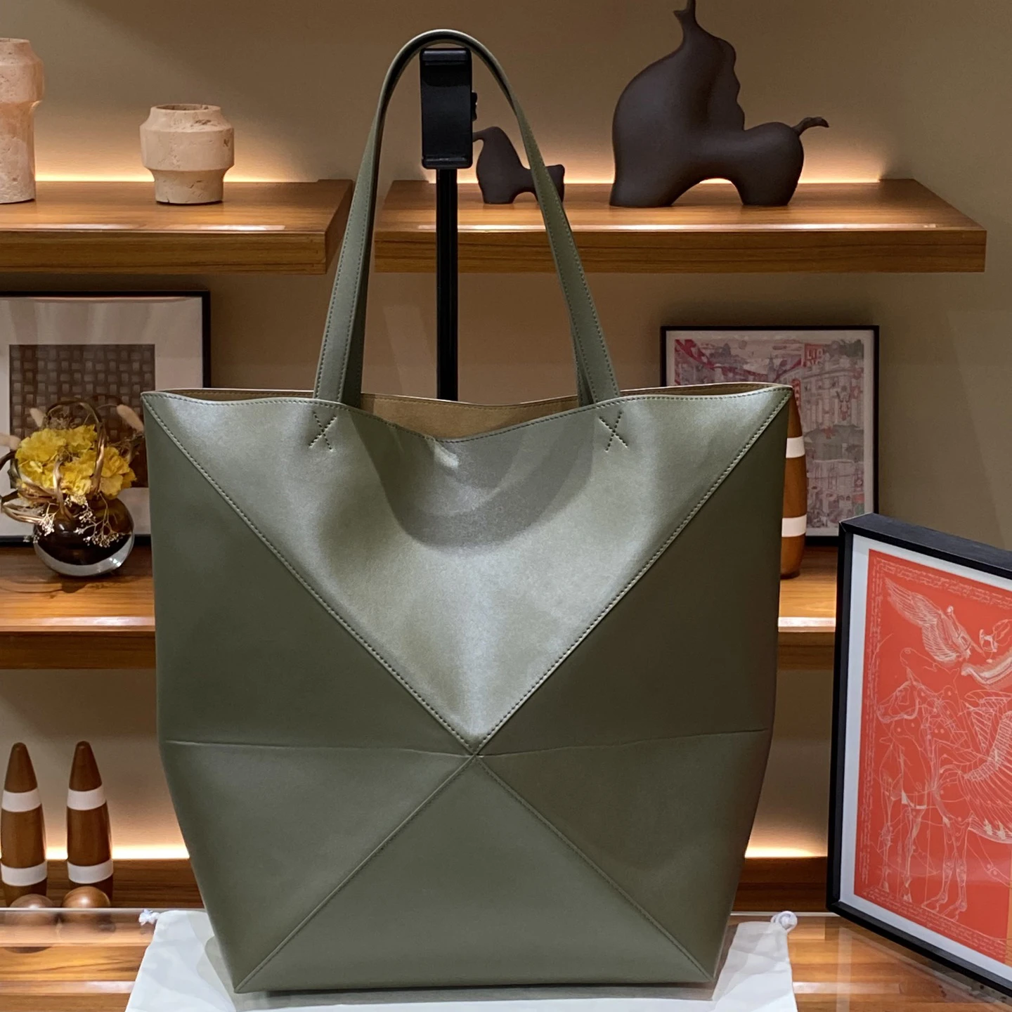 Two-layer Cowhide Genuine Leather Tote Bag Folding Shopping Bag Women's Handbag Shoulder Bag Large Capacity Fashionable New
Two-layer Cowhide Genuine Leather Tote Bag Folding Shopping Bag Women's Handbag Shoulder Bag Large Capacity Fashionable New