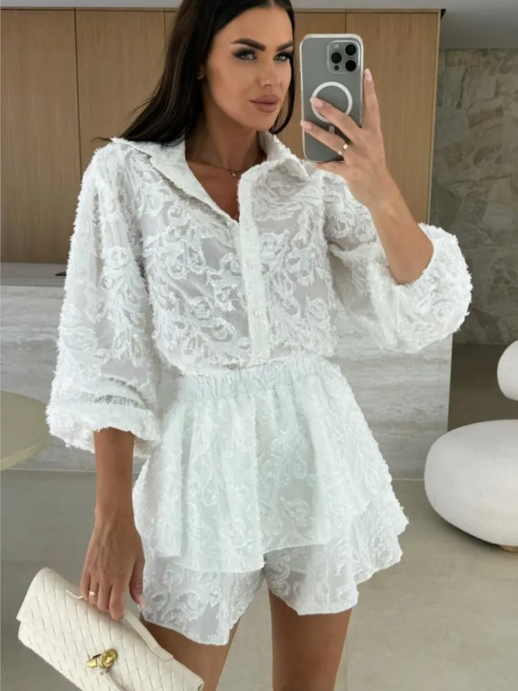 Женские кружевные лоскутные шорты, комплект из двух предметов, модные прозрачные однотонные рубашки с длинными рукавами, шорты с цветочным краем, комплекты из 2 предметов
Женские кружевные лоскутные шорты, комплект из двух предметов, модные прозрачные однотонные рубашки с длинными рукавами, шорты с цветочным краем, комплекты из 2 предметов