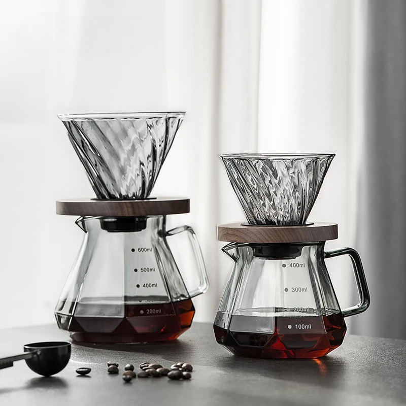 Diamond Fashion Design Glass Drip Coffee Maker Set Glass Coffee Carafe with Lid Coffee Server Coffee Carafe with Walnut Dripper
Diamond Fashion Design Glass Drip Coffee Maker Set Glass Coffee Carafe with Lid Coffee Server Coffee Carafe with Walnut Dripper
