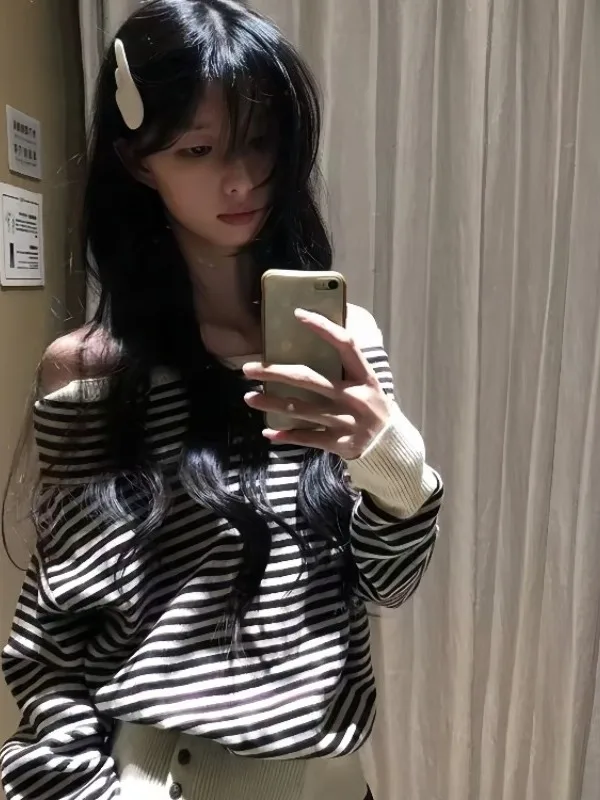 Retro Striped Knitted oulder Bared Long Sve Women's Sweater Casual Lazy Sle Early Autumn Korean System Commute
Retro Striped Knitted oulder Bared Long Sve Women's Sweater Casual Lazy Sle Early Autumn Korean System Commute