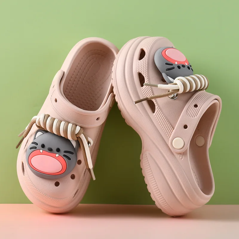 2026 new Clogs Platform Slippers Women Flat Cartoon Designer Woman Shoes Summer Sandals Casual Beach Fashion Student Footwear
2026 new Clogs Platform Slippers Women Flat Cartoon Designer Woman Shoes Summer Sandals Casual Beach Fashion Student Footwear