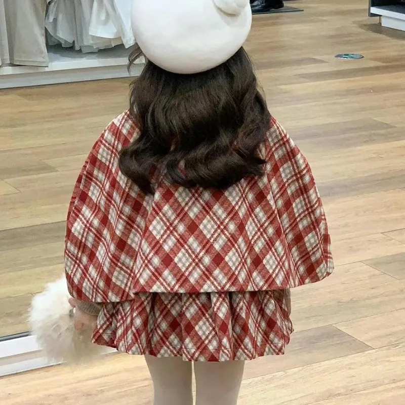 Korean Children's Clothing 2025 Autumn and Winter New Red Plaid Woolen Suit Girls' Thick Cape Jacket Pleated Skirt Trendy
Korean Children's Clothing 2025 Autumn and Winter New Red Plaid Woolen Suit Girls' Thick Cape Jacket Pleated Skirt Trendy