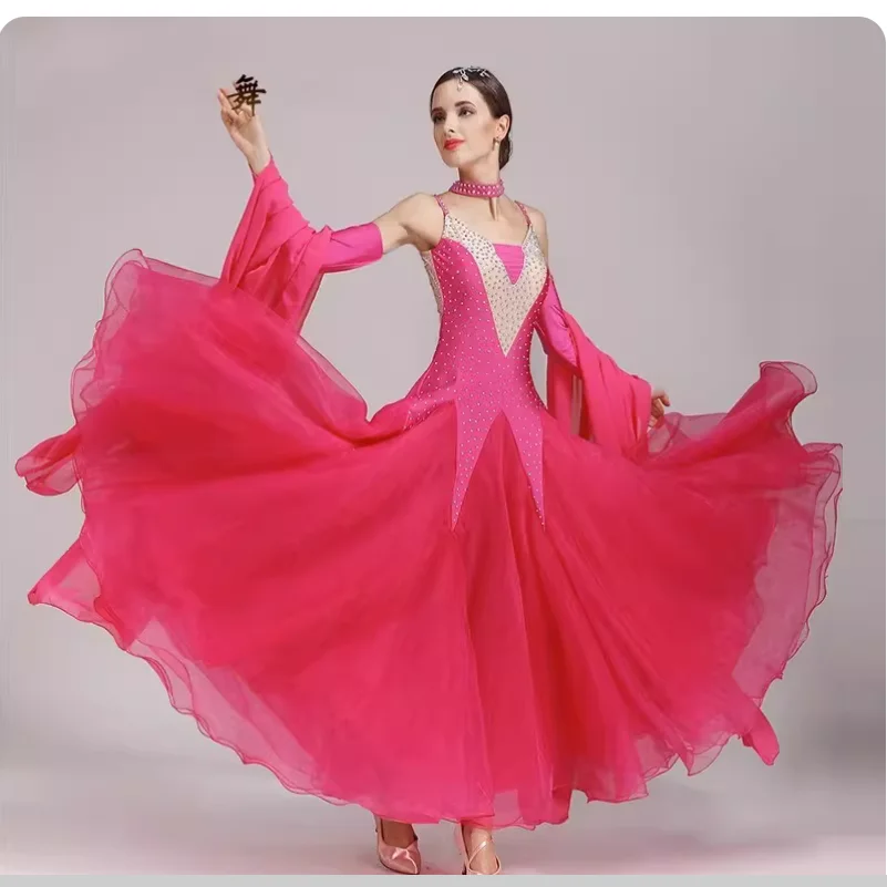 Diamond-studded Women's Modern Dance International Standard Dance Performance Dress
Diamond-studded Women's Modern Dance International Standard Dance Performance Dress