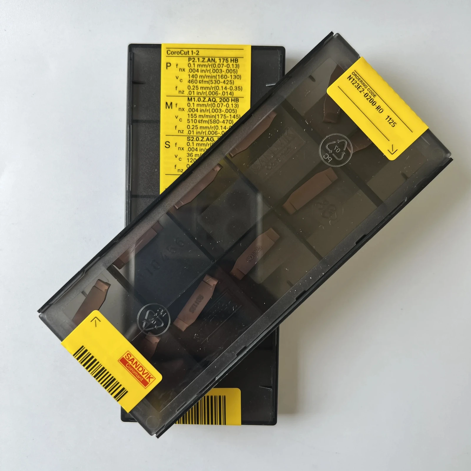 N123E2-0200-RO 1125 /Original carbide blade 10 Pcs 
N123E2-0200-RO 1125 /Original carbide blade 10 Pcs