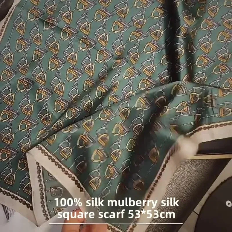 53X53CM Lightweight Neckerchief - Breathable & Soft Retro Green Mulberry Silk Scarf - Luxurious
53X53CM Lightweight Neckerchief - Breathable & Soft Retro Green Mulberry Silk Scarf - Luxurious