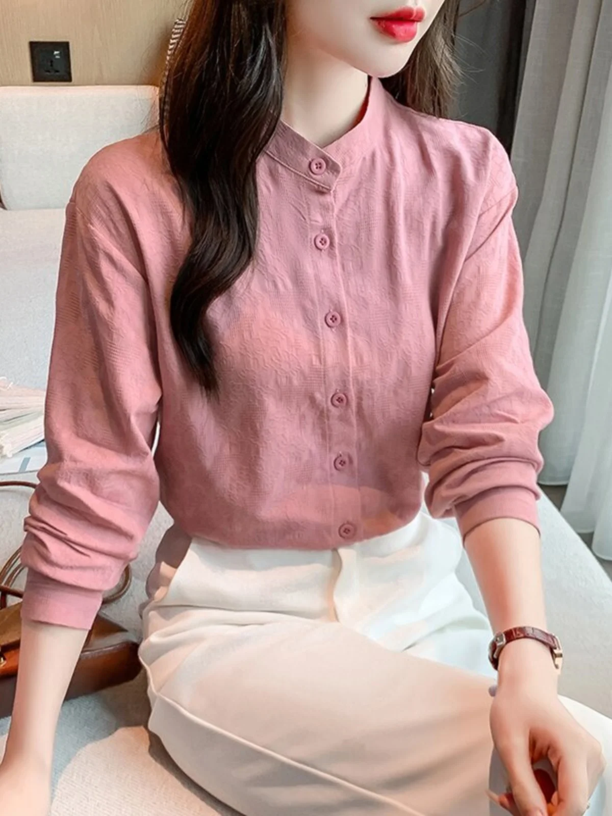 Женская блузка из чистого хлопка с длинным рукавом, весна-осень, новая молодежная модная модель, маленький размер, роскошная, высококачественная.
Женская блузка из чистого хлопка с длинным рукавом, весна-осень, новая молодежная модная модель, маленький размер, роскошная, высококачественная.